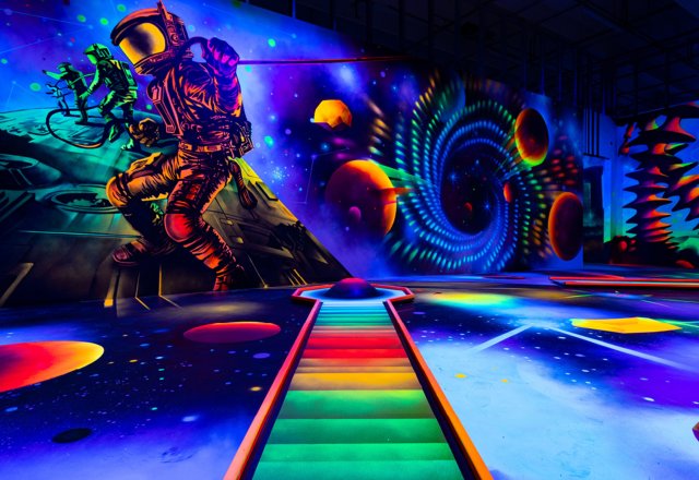 3D-Minigolfanlage "5 Welten" mit fantasievollen Themenwelten direkt neben dem Erlebnishaus